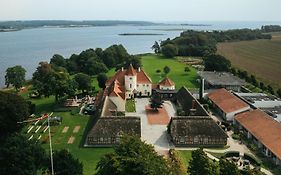 Gl. Avernæs Sinatur Hotel&Konference